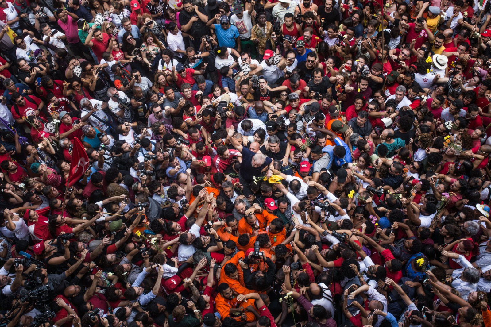 Democracia em Vertigem